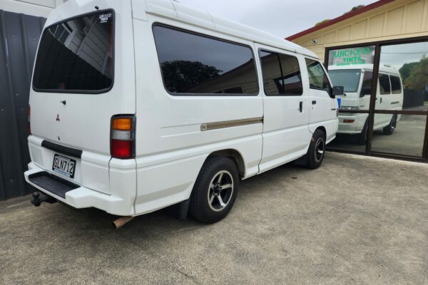 wicked_tints_window_tinting_vehicle_home_gisborne_28