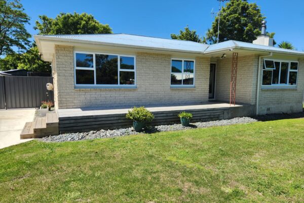 wicked_tints_vehicle_building_tinting_services_gisborne_20